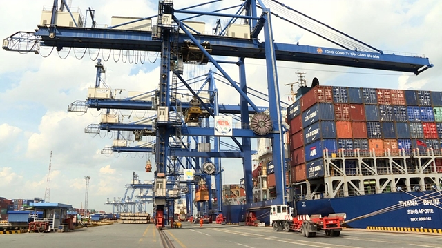 Congestion around HCM City port eased with efficient sharing of goods with other ports